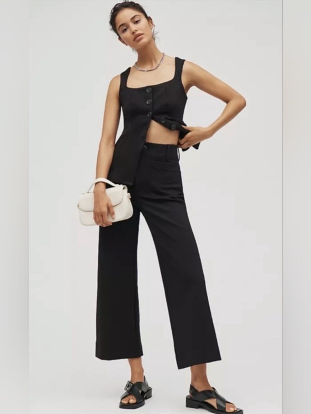 Anthropologie The Colette Pants in Black. Size 26